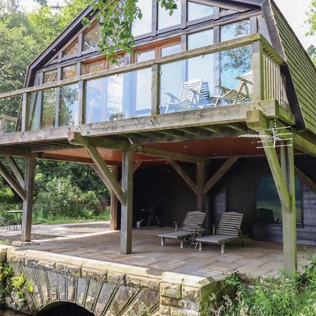 Boat House Middleton Hall Estate Белфърд Екстериор снимка